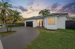 16691 NW 89th Pl, Miami Lakes, FL 33018 - Photo 3