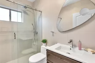 16691 NW 89th Pl, Miami Lakes, FL 33018 - Photo 29