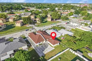 10362 SW 180th St, Miami, FL 33157 - Photo 13