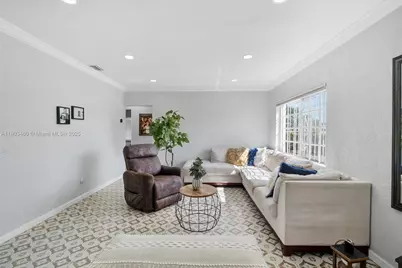 7231 SW 6th St, Miami, FL 33144 - Photo 3