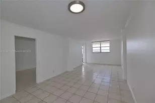 2903 N Miami Beach Blvd, North Miami Beach, FL 33160 - Photo 9