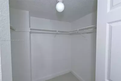 2903 N Miami Beach Blvd #806, North Miami Beach, FL 33160 - Photo 21