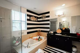 2954 NW 124th Way, Sunrise, FL 33323 - Photo 29