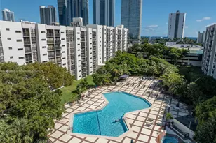 17021 N Bay Rd, Sunny Isles Beach, FL 33160 - Photo 11