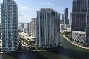 325 S Biscayne Blvd, Miami, FL 33131 - Photo 9