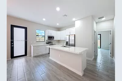 410 NW 41st St #410, Oakland Park, FL 33309 - Photo 11