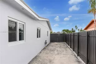 2670 SW 119th Ct, Miami, FL 33175 - Photo 35