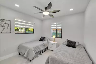 6021 SW 19th St, Miami, FL 33155 - Photo 9