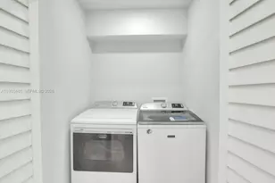 6021 SW 19th St, Miami, FL 33155 - Photo 13