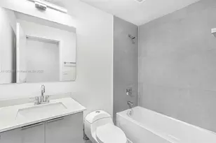 933 NW 50th St, Miami, FL 33127 - Photo 19