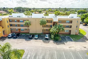 1891 SW 81st Ave, North Lauderdale, FL 33068 - Photo 25