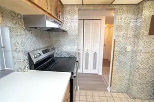 1891 SW 81st Ave, North Lauderdale, FL 33068 - Photo 17