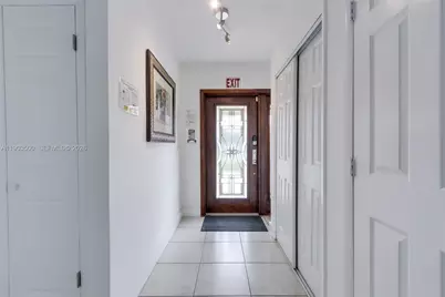 906 N 13th Ave, Hollywood, FL 33019 - Photo 5