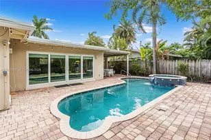 906 N 13th Ave, Hollywood, FL 33019 - Photo 1