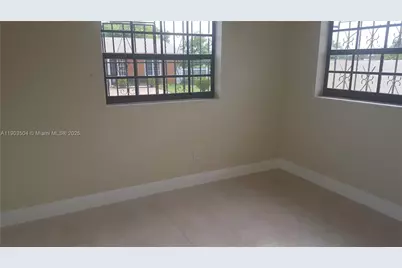 2889 NW 197 Te, Miami Gardens, FL 33056 - Photo 9