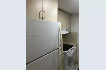 7905 East Dr #9C, North Bay Village, FL 33141 - Photo 7