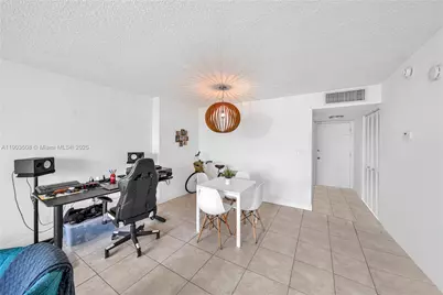 2016 Bay Dr #505, Miami Beach, FL 33141 - Photo 5