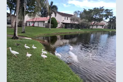 10830 NW 8th St, Pembroke Pines, FL 33026 - Photo 59