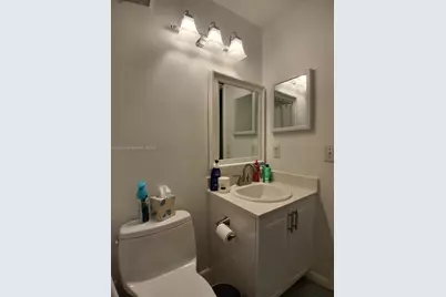 10830 NW 8th St, Pembroke Pines, FL 33026 - Photo 33