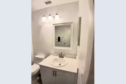 10830 NW 8th St, Pembroke Pines, FL 33026 - Photo 25