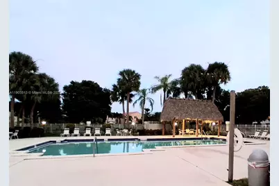 10830 NW 8th St, Pembroke Pines, FL 33026 - Photo 65