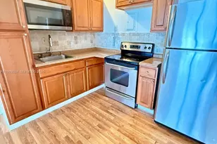 16710 NE 9th Ave, North Miami Beach, FL 33162 - Photo 3