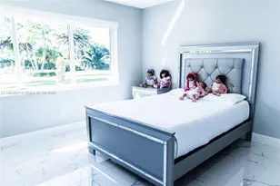 19245 SW 188th St, Miami, FL 33187 - Photo 31