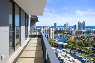 101 Diplomat Pkwy, Hallandale Beach, FL 33009 - Photo 11
