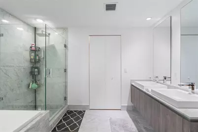 801 S Miami Ave #1002, Miami, FL 33130 - Photo 23