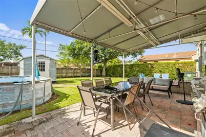 52 Flagler Dr, Miami Springs, FL 33166 - Photo 15