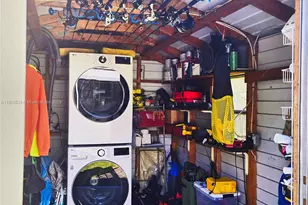 52 Flagler Dr, Miami Springs, FL 33166 - Photo 17