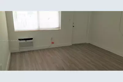 976 NW 6th St, Miami, FL 33136 - Photo 33