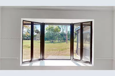 12986 Marcella Blvd, Loxahatchee, FL 33470 - Photo 33