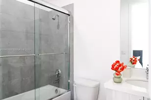 4335 NW 81st Ave, Doral, FL 33166 - Photo 19