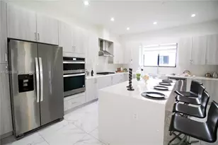 4335 NW 81st Ave, Doral, FL 33166 - Photo 1