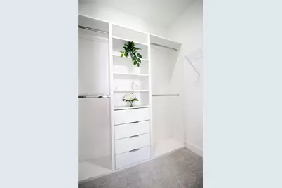 4335 NW 81st Ave, Doral, FL 33166 - Photo 15