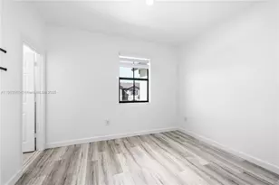 10537 W 32nd Ln, Hialeah, FL 33018 - Photo 21
