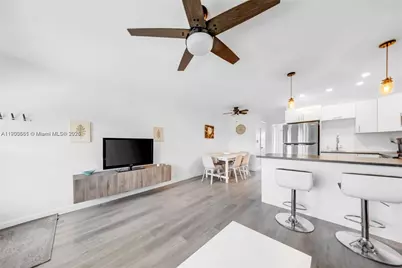 15610 NE 6th Ave #33D, Miami, FL 33162 - Photo 7