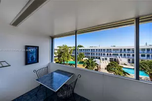 15610 NE 6th Ave, Miami, FL 33162 - Photo 3