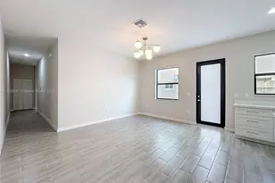 406 NW 41st St, Oakland Park, FL 33309 - Photo 13