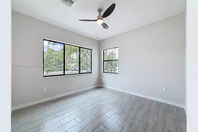 402 NW 41st St #402, Oakland Park, FL 33309 - Photo 27