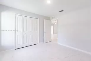 2005 Rosa Ct, Lehigh Acres, FL 33972 - Photo 13
