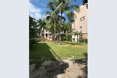 5863 Paradise Point Dr, Palmetto Bay, FL 33157 - Photo 11