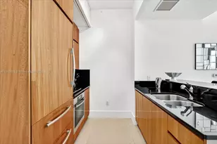 50 South Pointe Dr, Miami Beach, FL 33139 - Photo 5