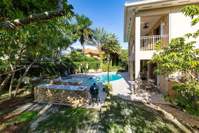 7587 SW 189th St, Cutler Bay, FL 33157 - Photo 13