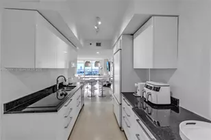 1800 S Ocean Dr, Hallandale Beach, FL 33009 - Photo 25