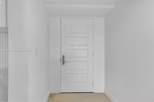 1800 S Ocean Dr, Hallandale Beach, FL 33009 - Photo 21