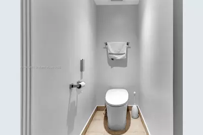 1800 S Ocean Dr #2207, Hallandale Beach, FL 33009 - Photo 45