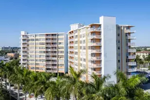 2025 NE 164th St, North Miami Beach, FL 33162 - Photo 15