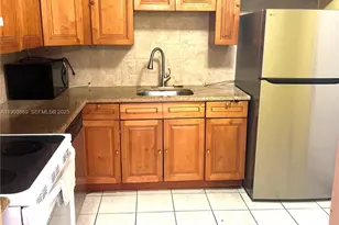 2025 NE 164th St, North Miami Beach, FL 33162 - Photo 7